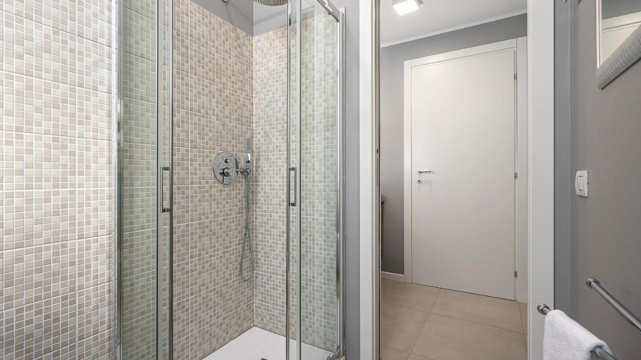 Classbnb - Due Moderni Appartamenti A 1Km Dall'Arco Della Pace Milano Ngoại thất bức ảnh